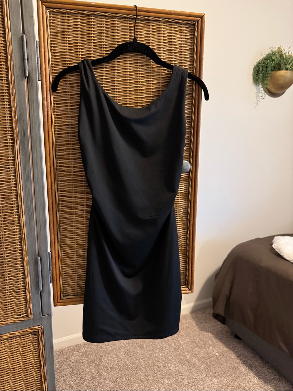 Classic Black Sleeveless Draped Dress